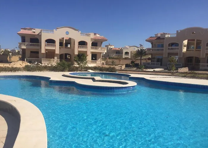 Mubarak 7 - A Small * Hurghada